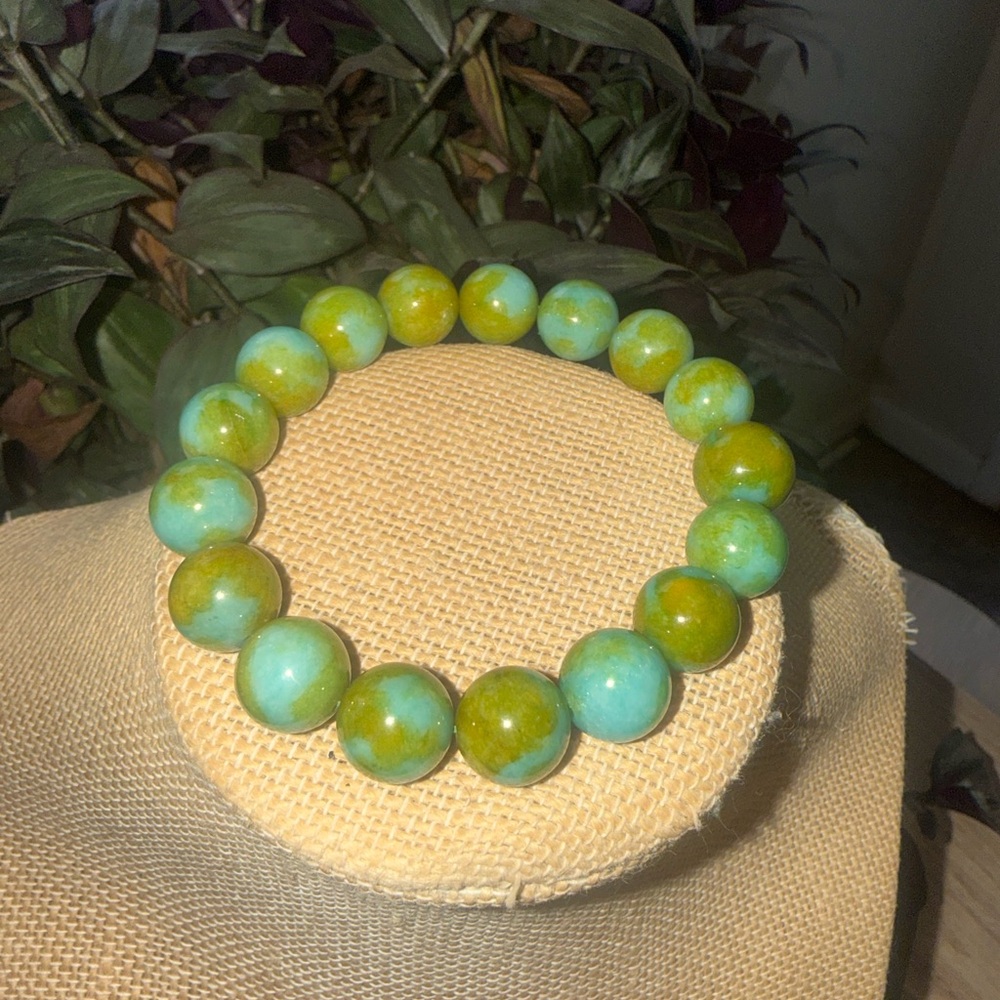 High quality 12mm Turquoise bead bracelet